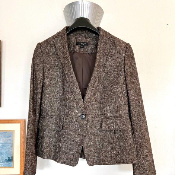 Ann Taylor Tweed Blazer, 10P - Picture 5 of 10